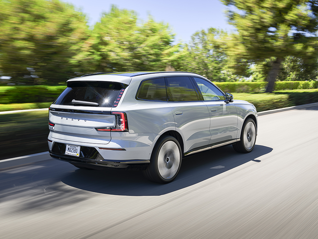 Volvo Ex90 Rails SAE International | Advancing mobility knowledge and solutions